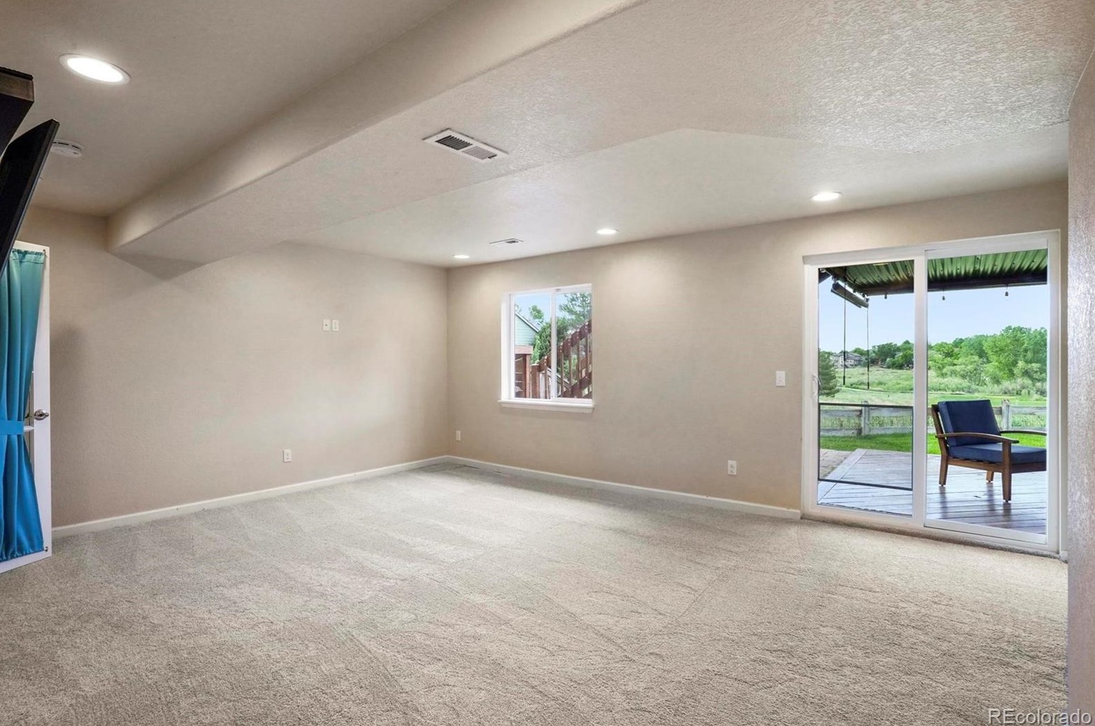 10484 Hollyhock Ct, Littleton CO 80129-6312 exterior