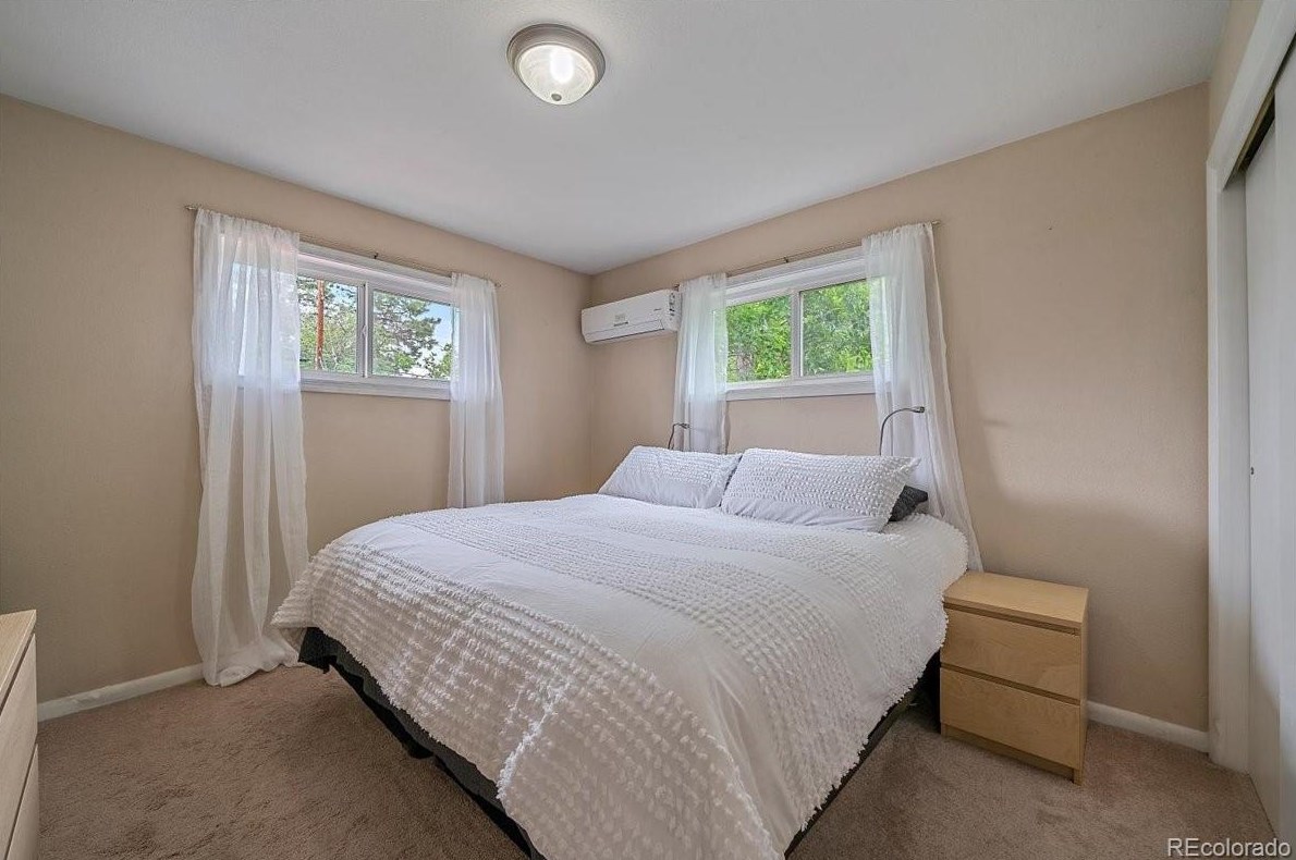 3347 Aksarben Ave, Littleton CO 80123-2901 exterior