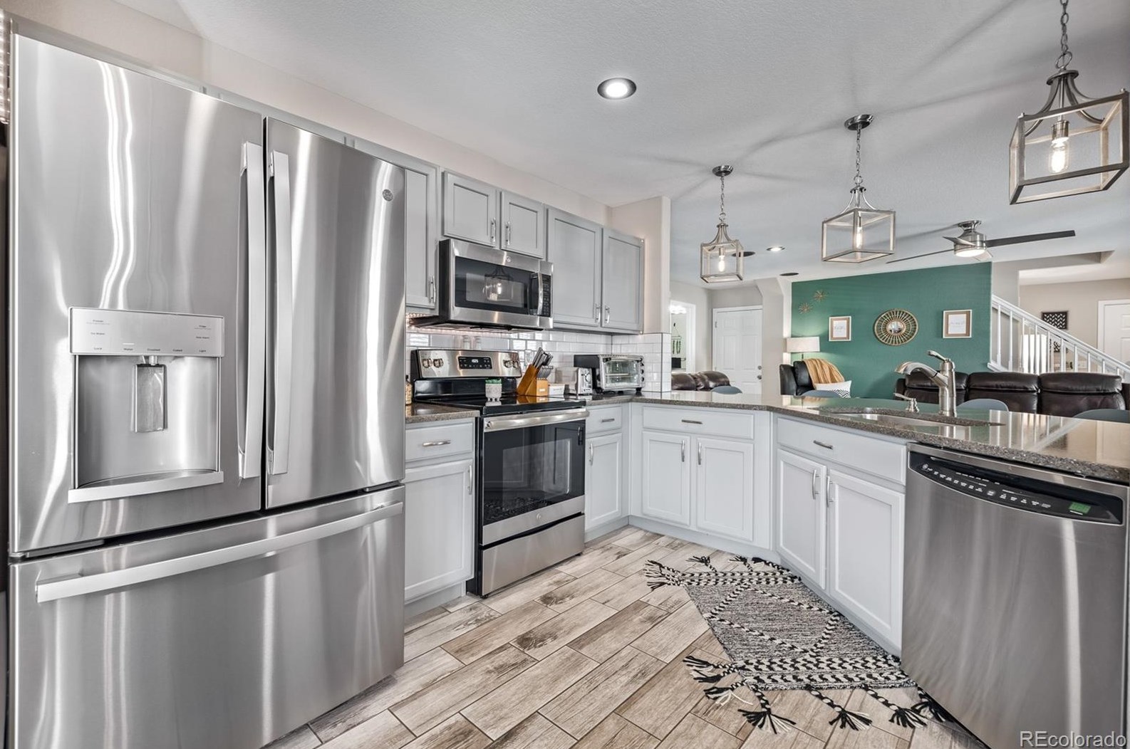 9740 Marmot Rdg Cir, Littleton CO 80125-8887 exterior