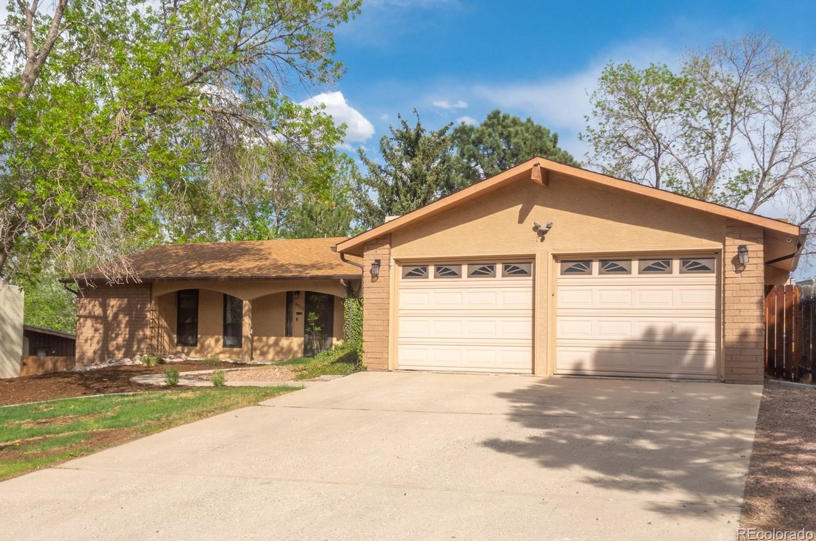 6315 Lemonwood Dr, Colorado Springs, CO 80918-3236