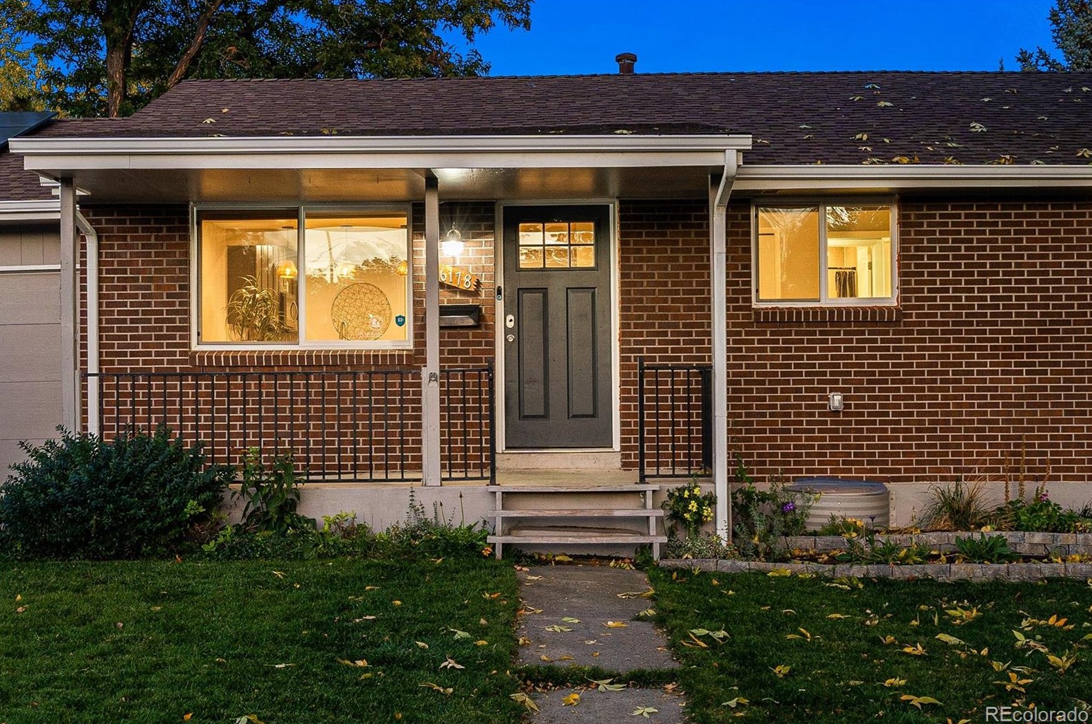 6178 Balsam St, Arvada, CO 80004-5530