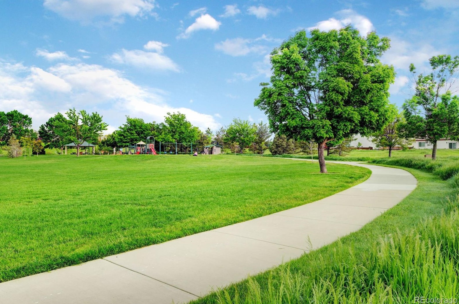 9882 Atherton Way, Littleton CO 80130-7189 exterior