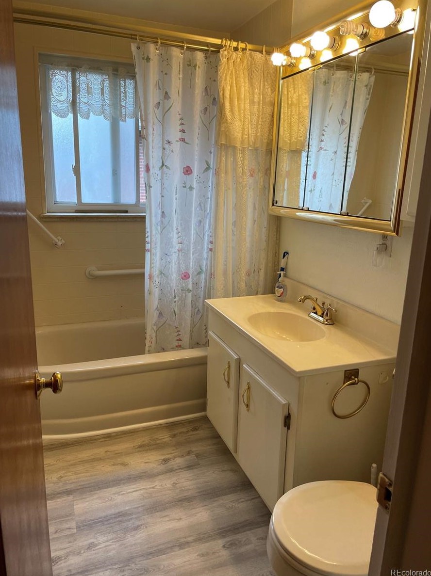 9155 Brk Dr, Arvada CO  80004-5319 exterior