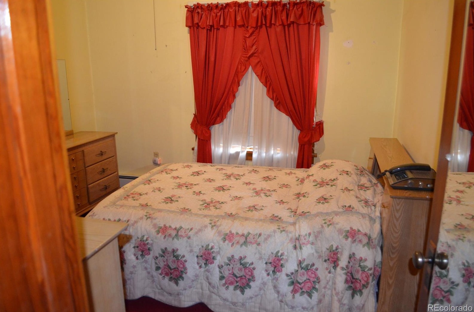 324 Iowa Ave, Stratton CO  80836-1374 exterior