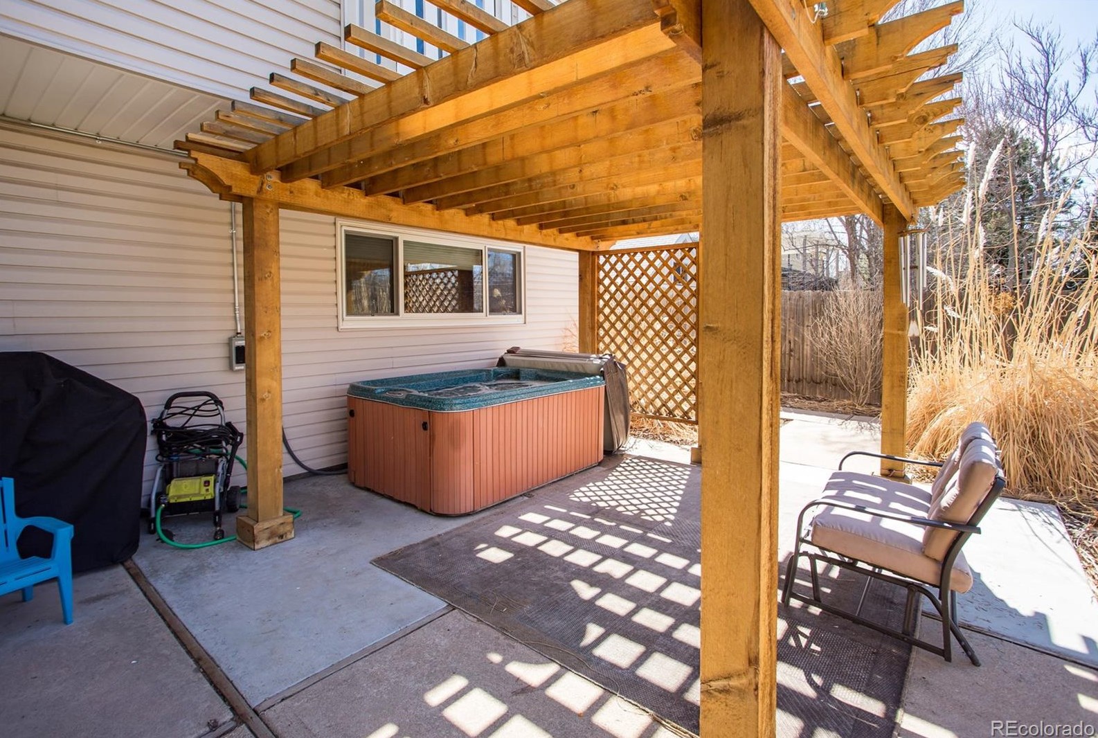 726 Fremont Dr, Littleton CO 80120-4251 exterior