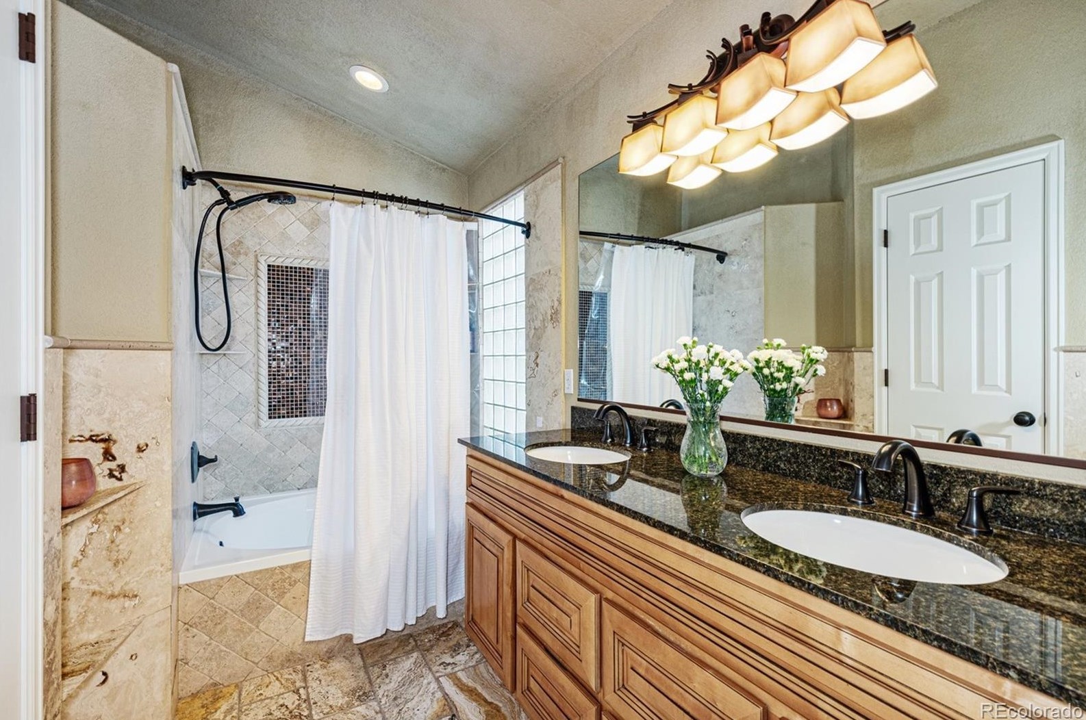 9441 Morning Glory Ln, Littleton CO 80130-4495 exterior