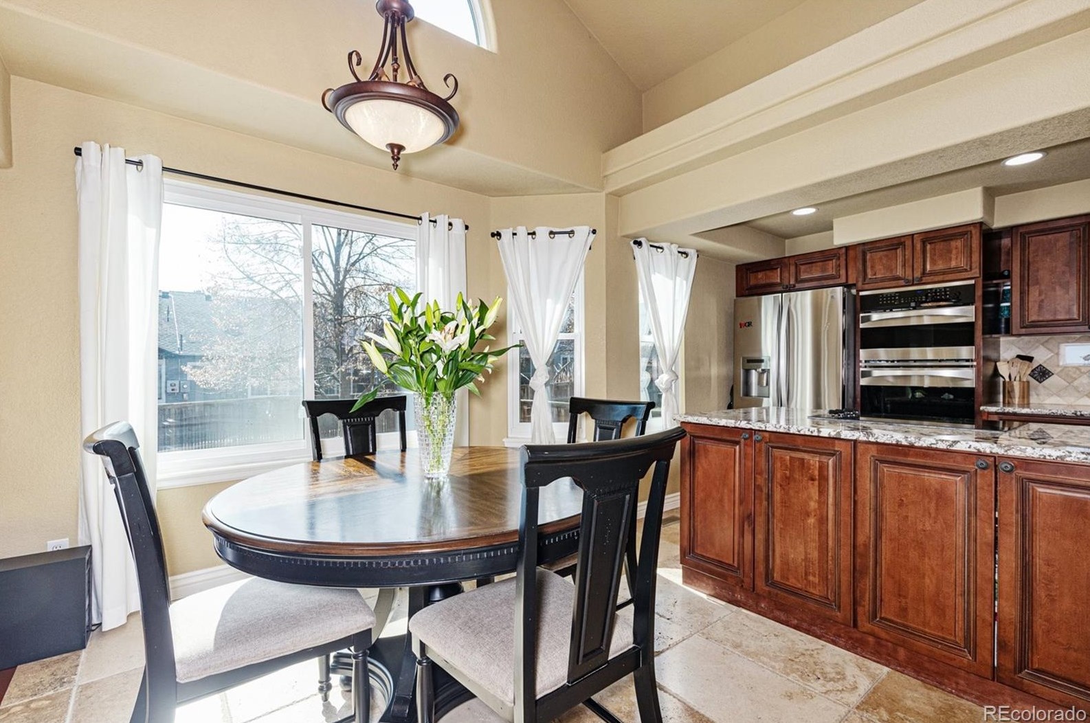 9441 Morning Glory Ln, Littleton CO 80130-4495 exterior