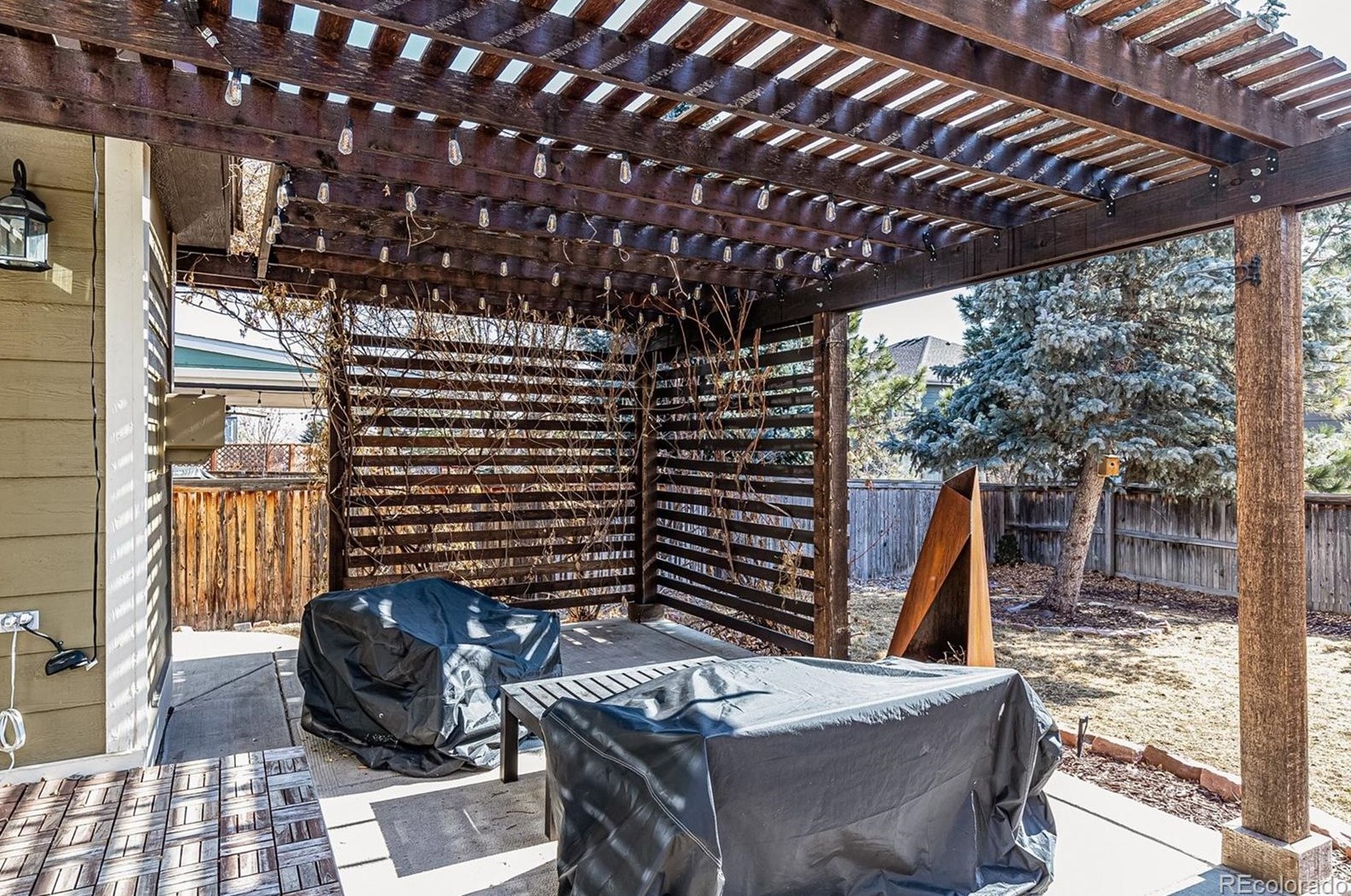 9441 Morning Glory Ln, Littleton CO 80130-4495 exterior