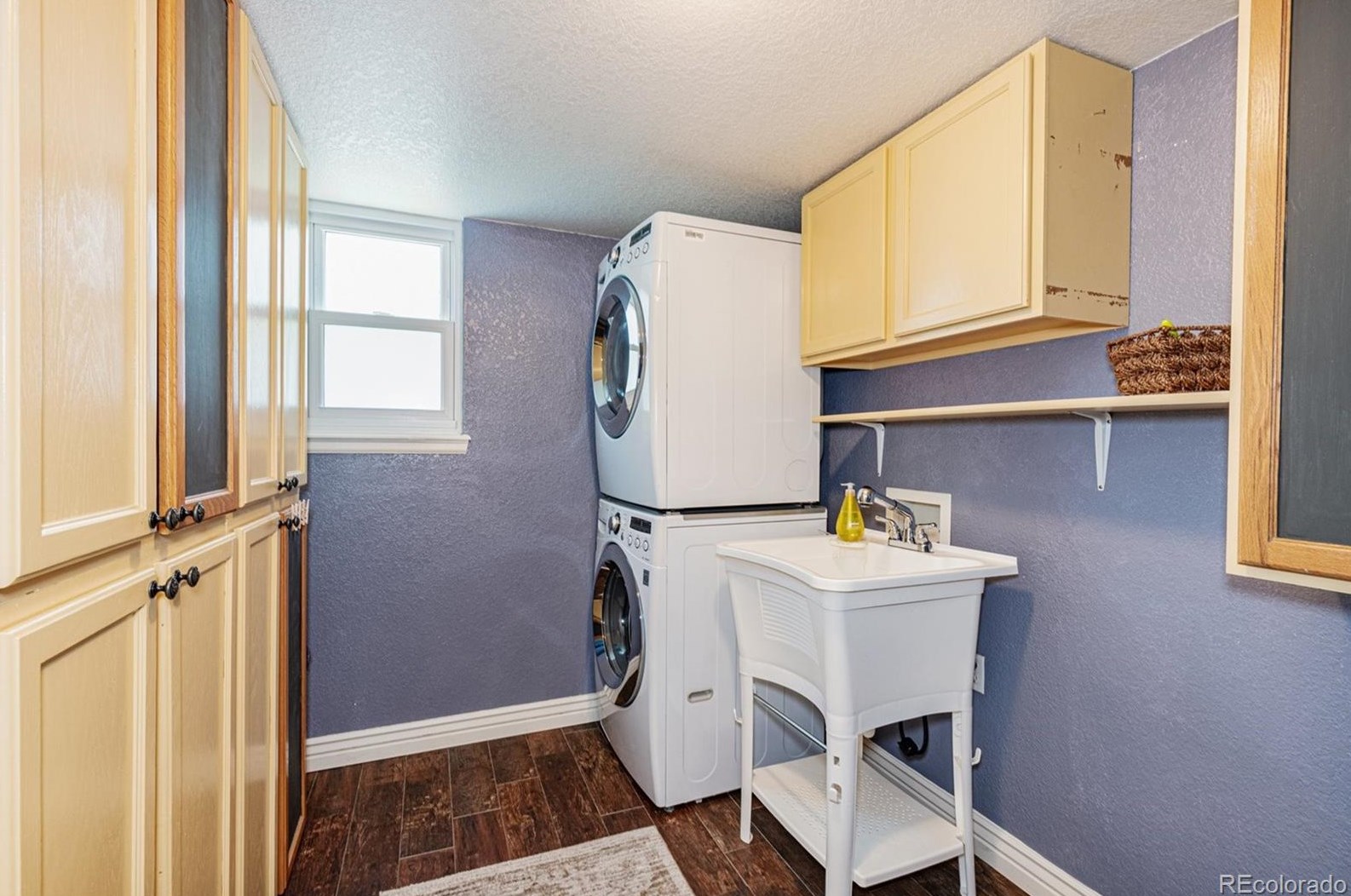 9441 Morning Glory Ln, Littleton CO 80130-4495 exterior