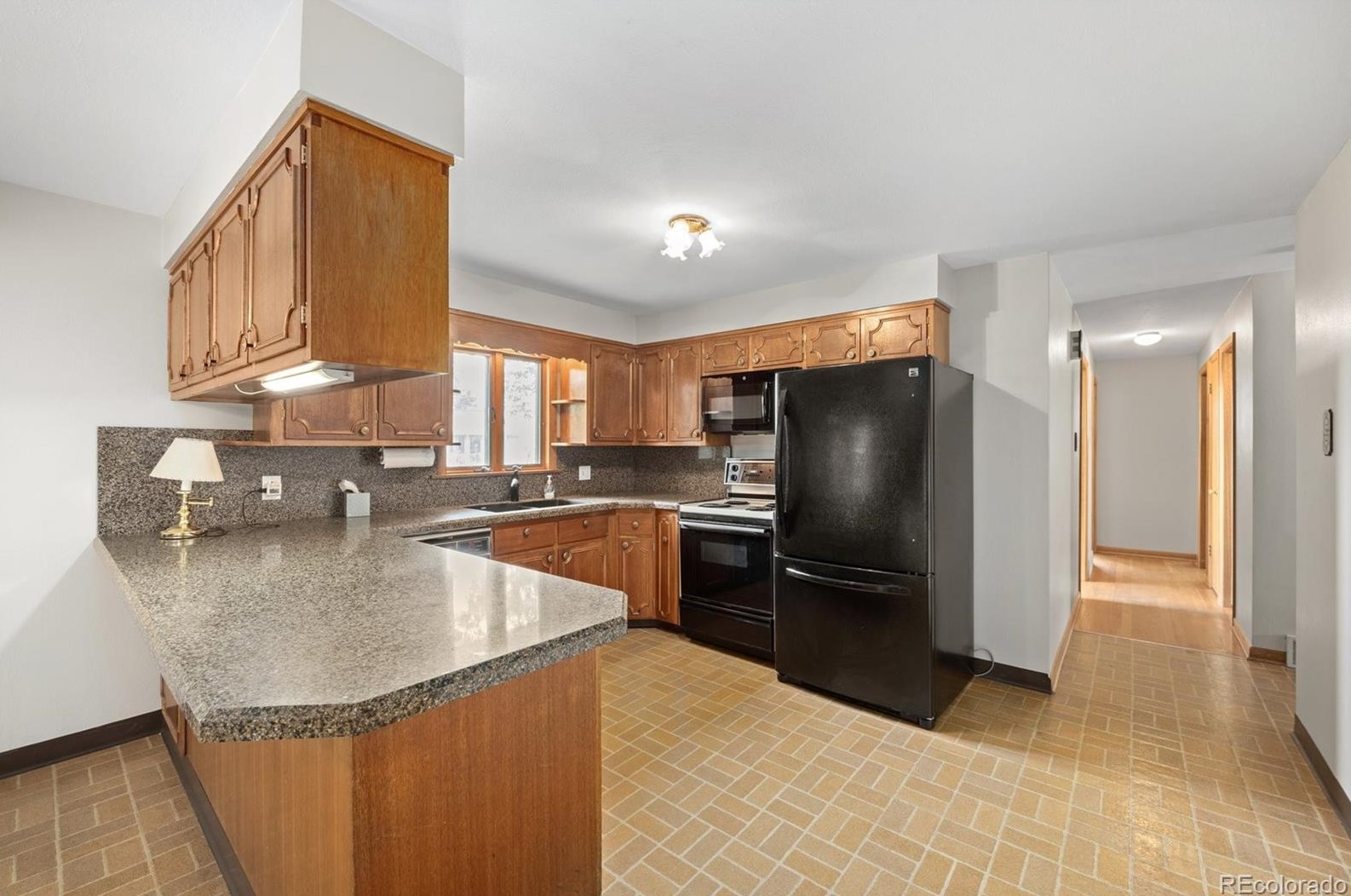 8262 70th Pl, Arvada CO  80004-1825 exterior