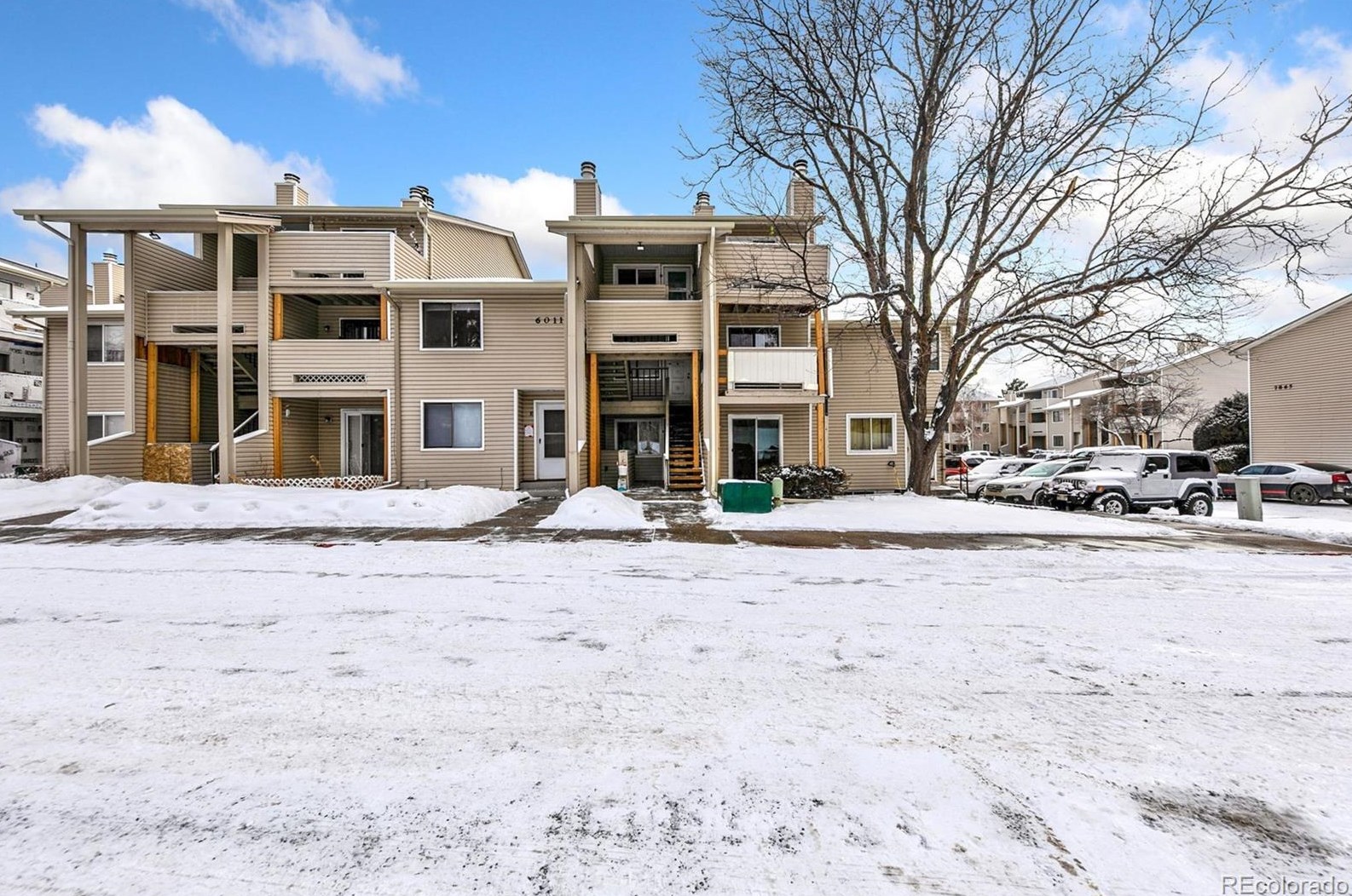 6011 Yarrow St, Arvada, CO 80004-5730