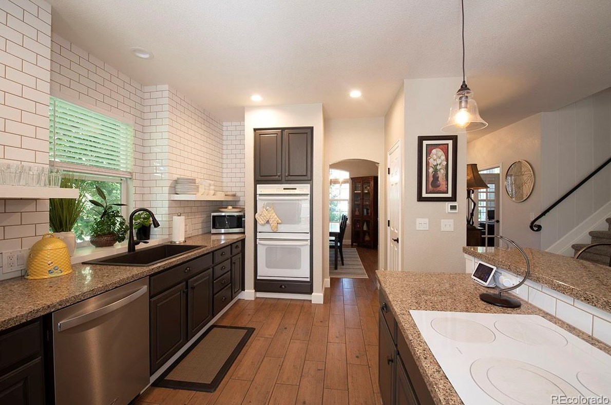 9698 Sylvestor Ct, Littleton CO 80129-6201 exterior