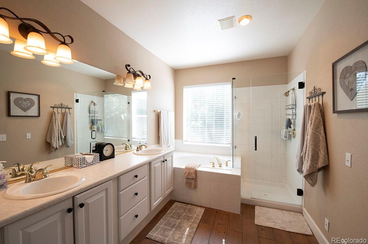 9698 Sylvestor Ct, Littleton CO 80129-6201 exterior