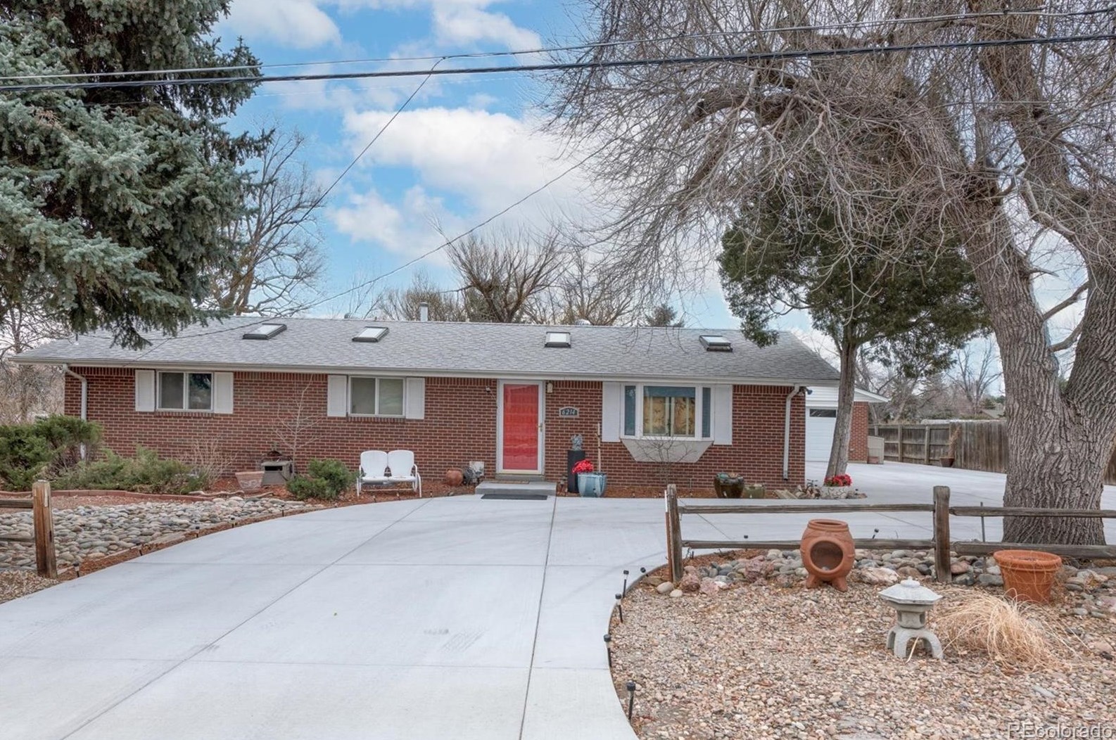 6214 Grant St, Littleton, CO 80121-2221