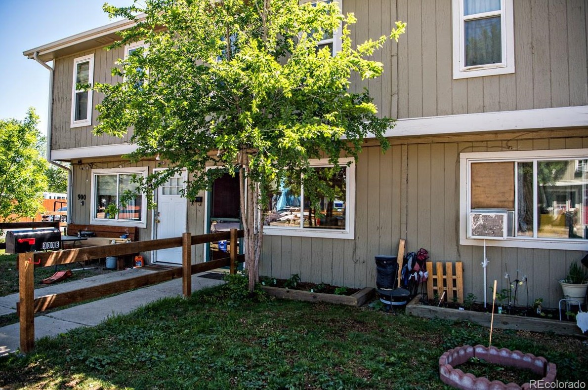 900 Excalibur St, Lafayette, CO 80026-2979