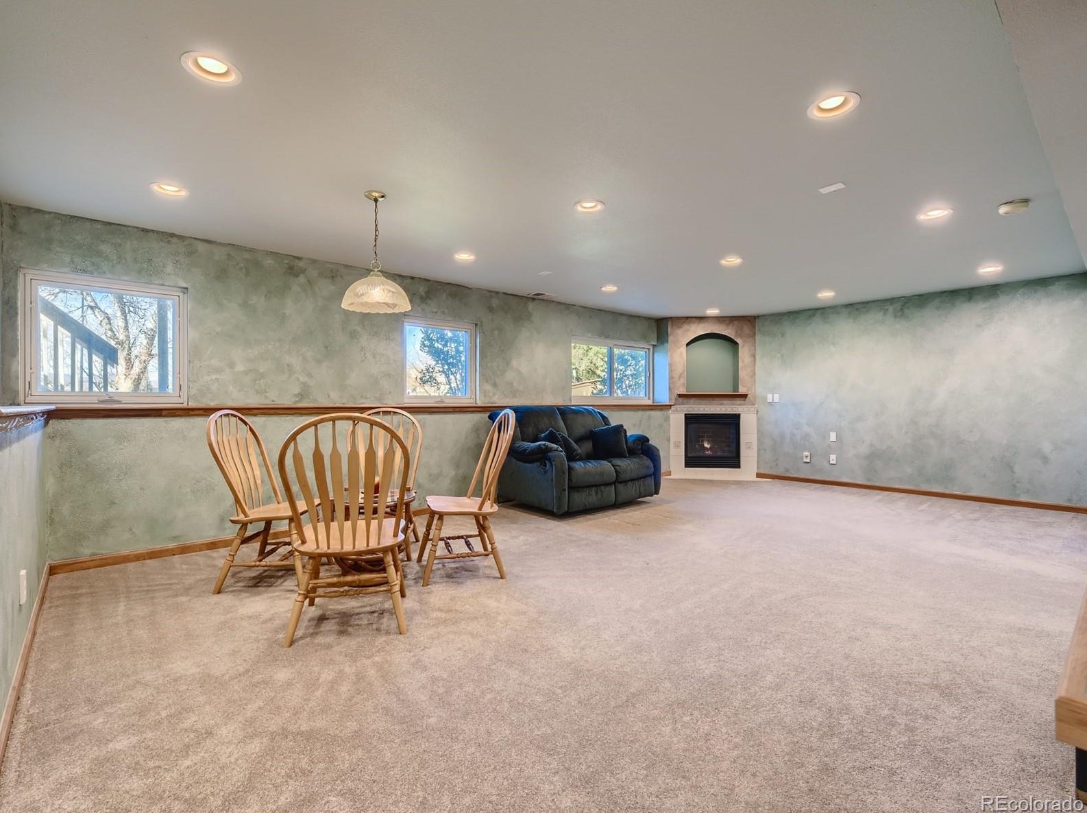 10203 Woodrose Ln, Littleton CO 80129-5418 exterior