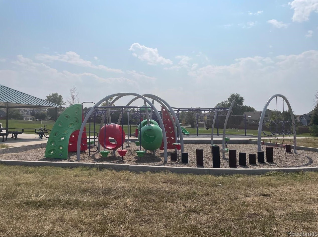 4552 Copeland Cir, Littleton CO 80126-7428 exterior