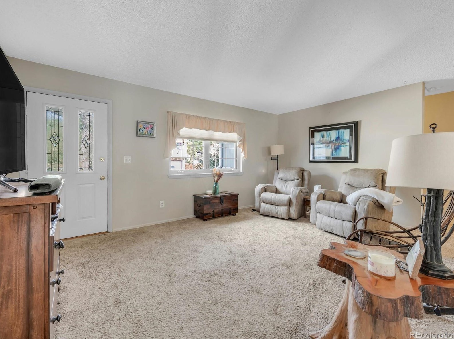 8720 Dover Cir, Arvada CO  80005-1549 exterior