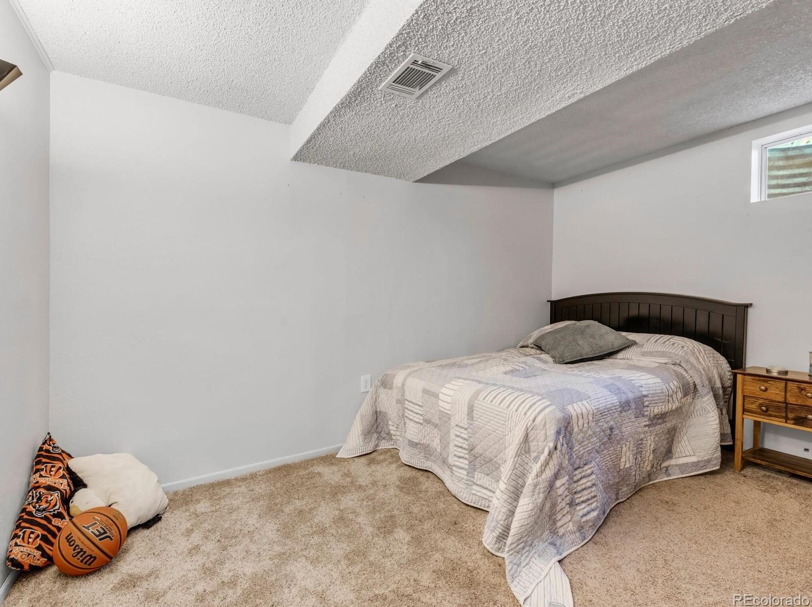 8720 Dover Cir, Arvada CO  80005-1549 exterior
