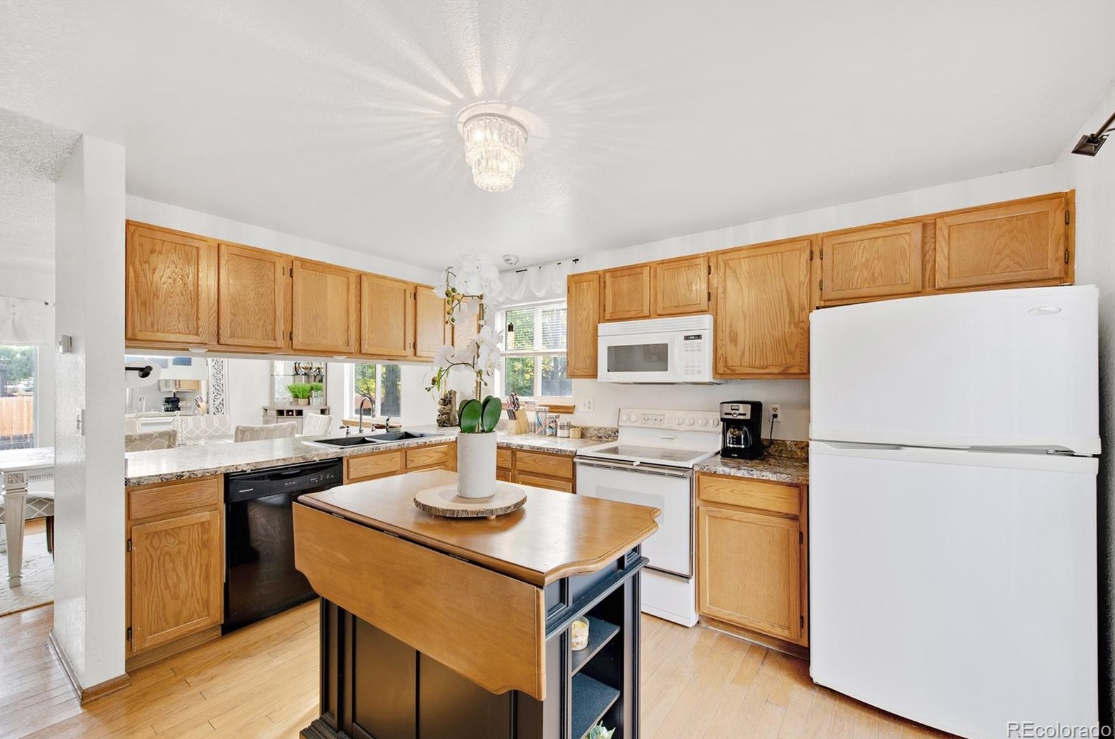 12676 Crestline Ave, Littleton CO  80127-6219 exterior