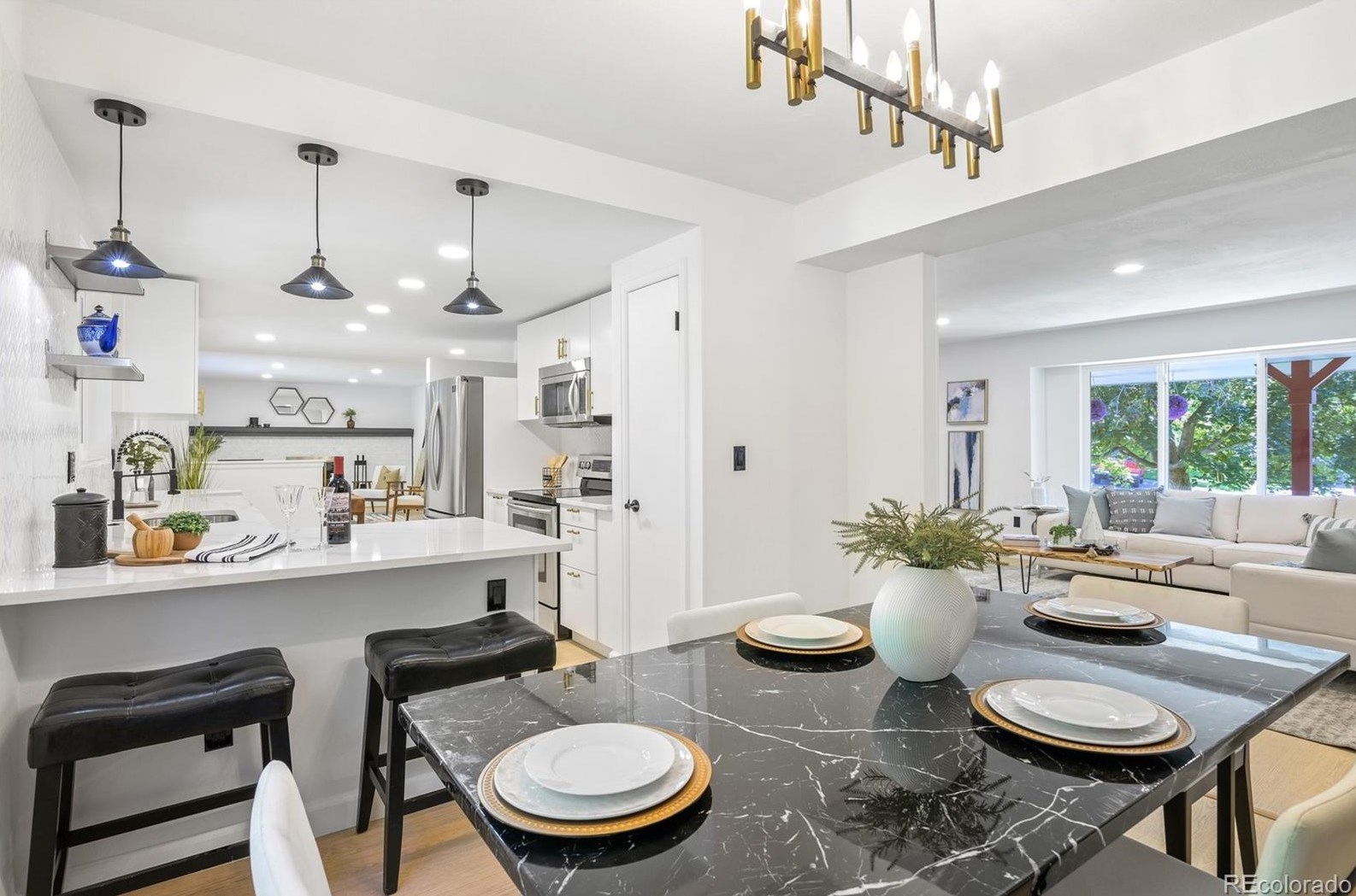 575 Jamison Pl, Littleton CO  80122-2805 exterior