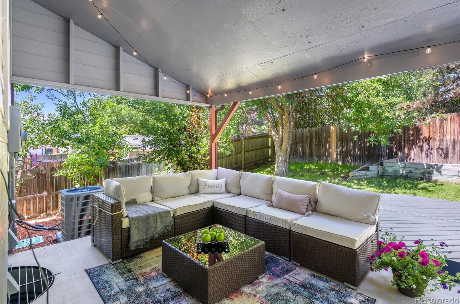 575 Jamison Pl, Littleton CO  80122-2805 exterior