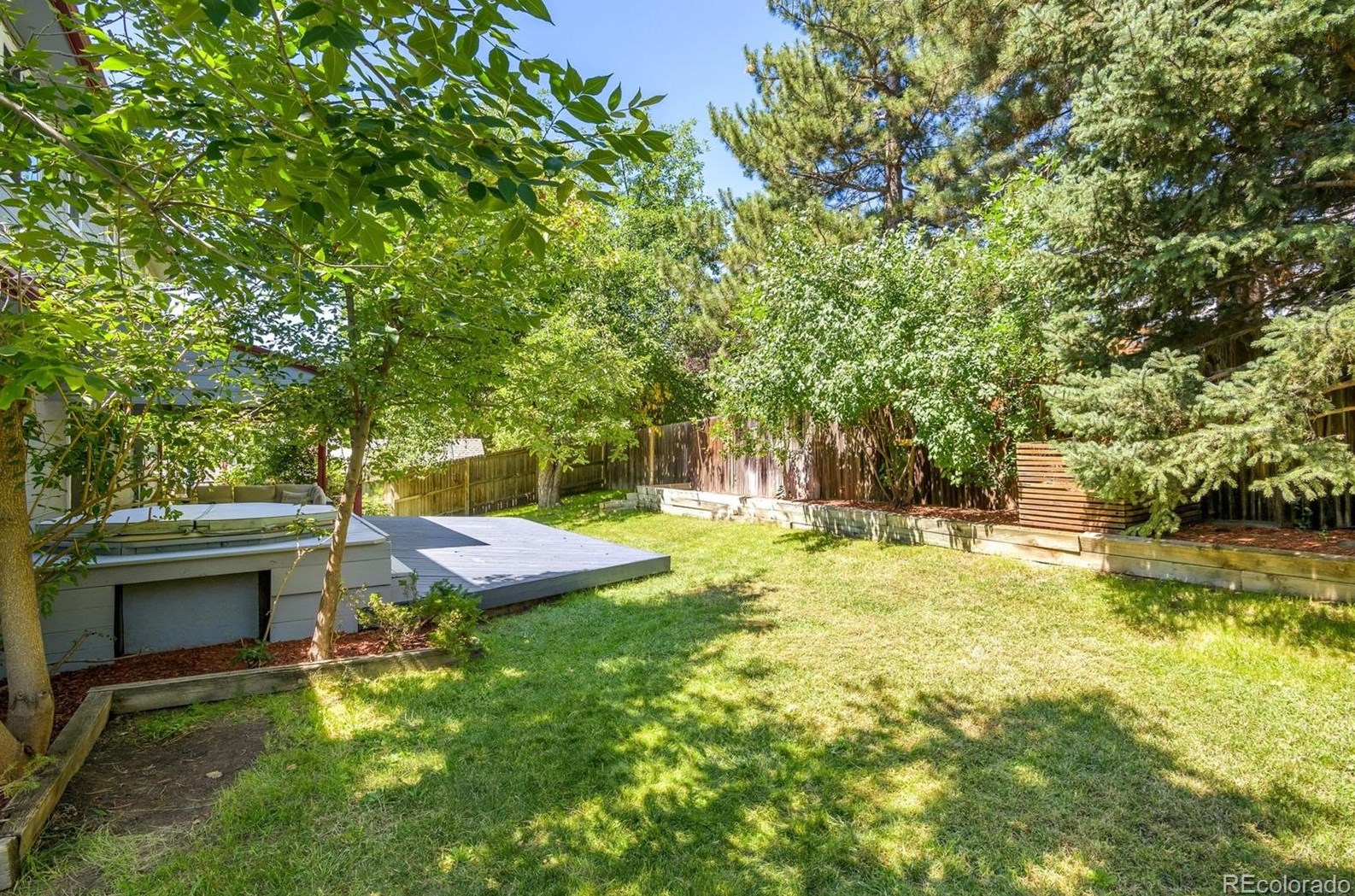 575 Jamison Pl, Littleton CO  80122-2805 exterior