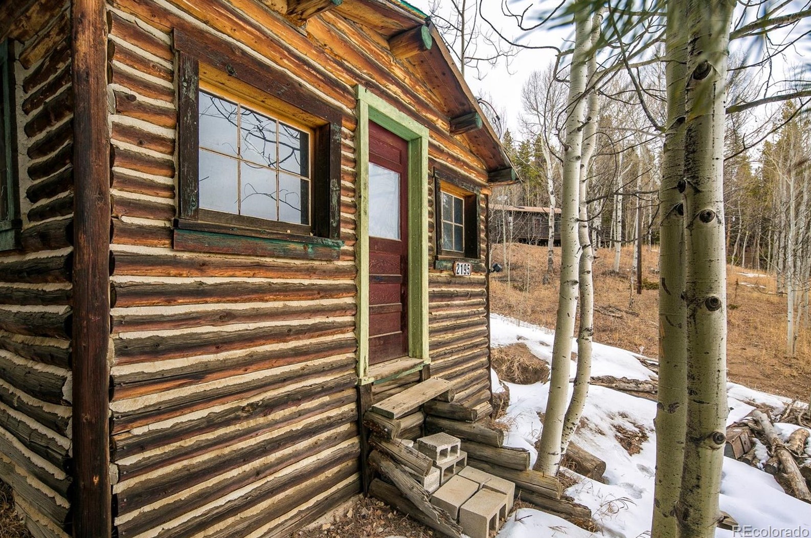 2197 Beaver Creek Rd, Arvada, CO 80422-4580