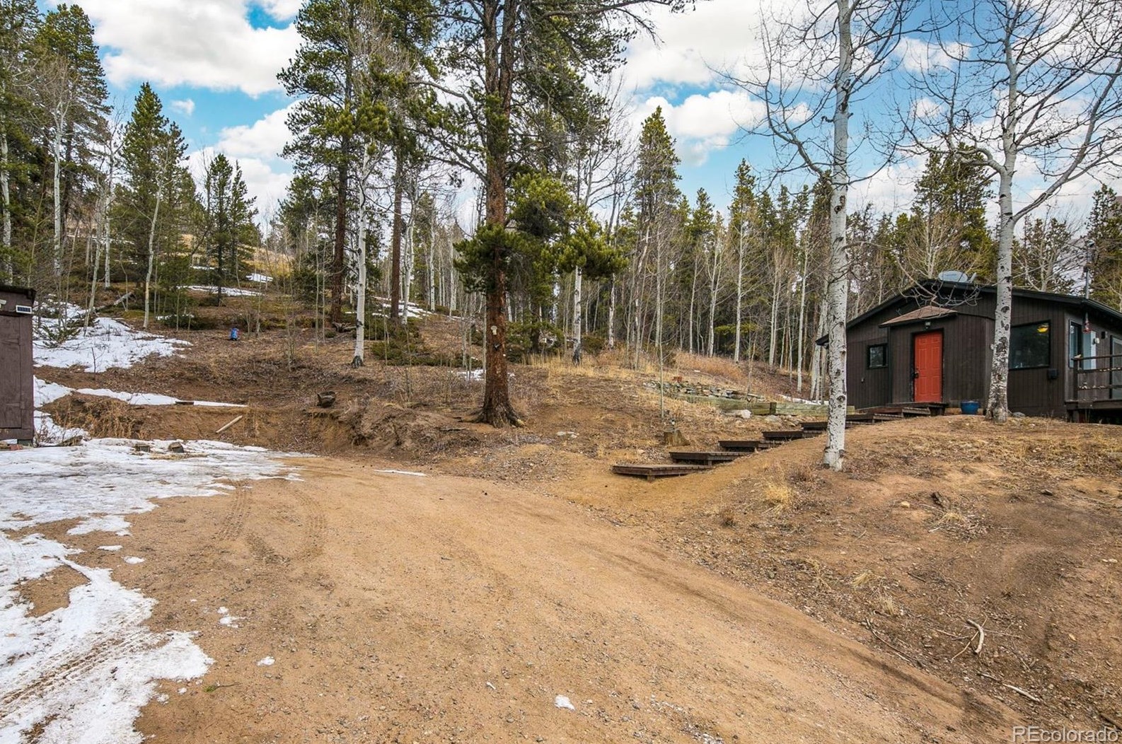 2197 Beaver Crk Rd, Arvada CO  80422-4562 exterior
