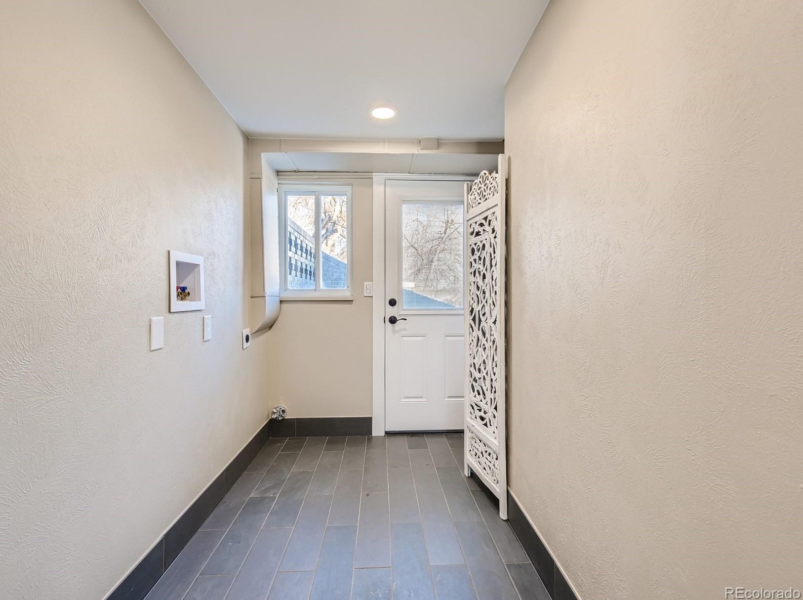 1115 Hinsdale Dr, Littleton CO  80120-4141 exterior