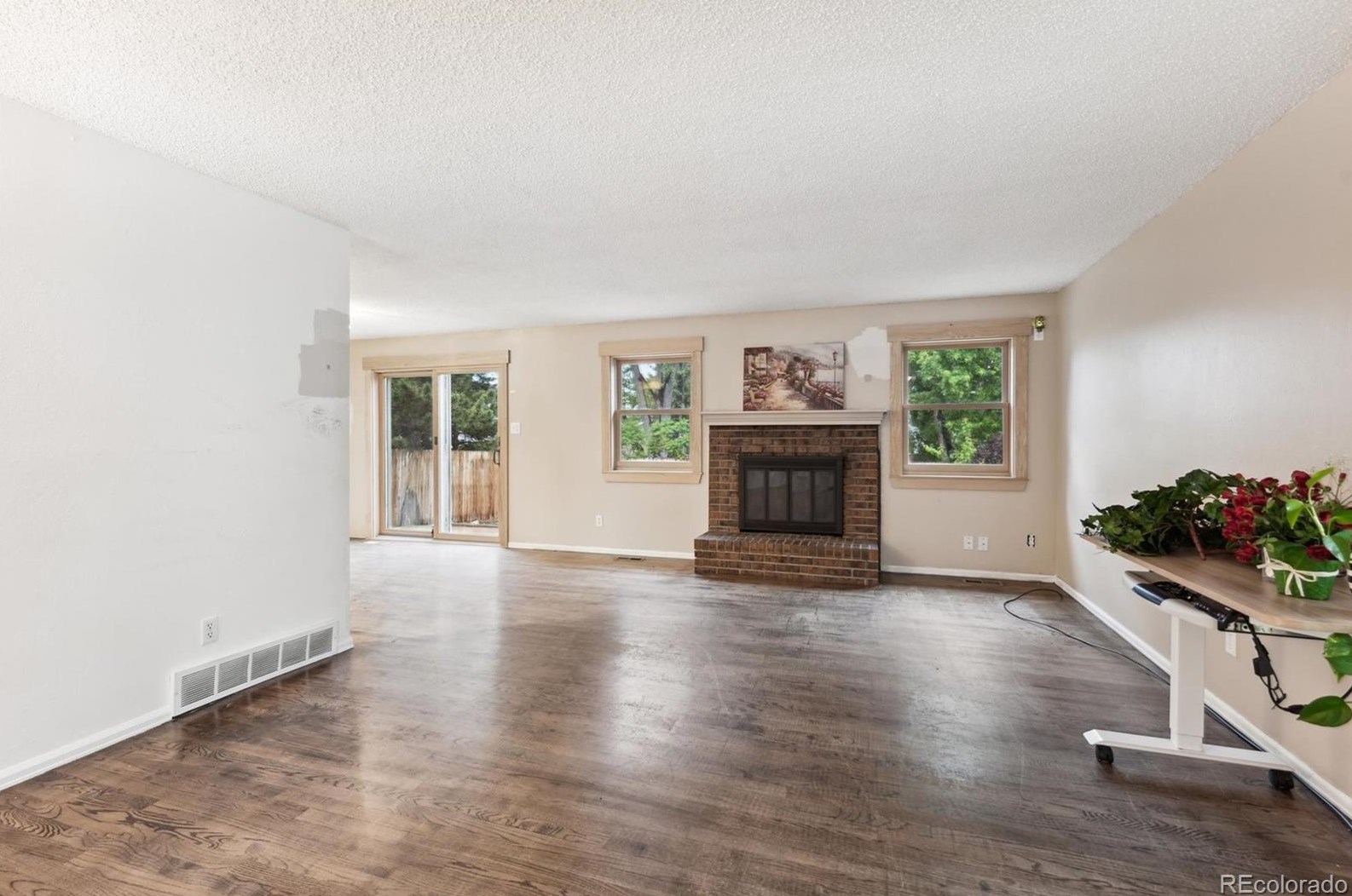 13825 67th Pl, Arvada, CO 80004-2029