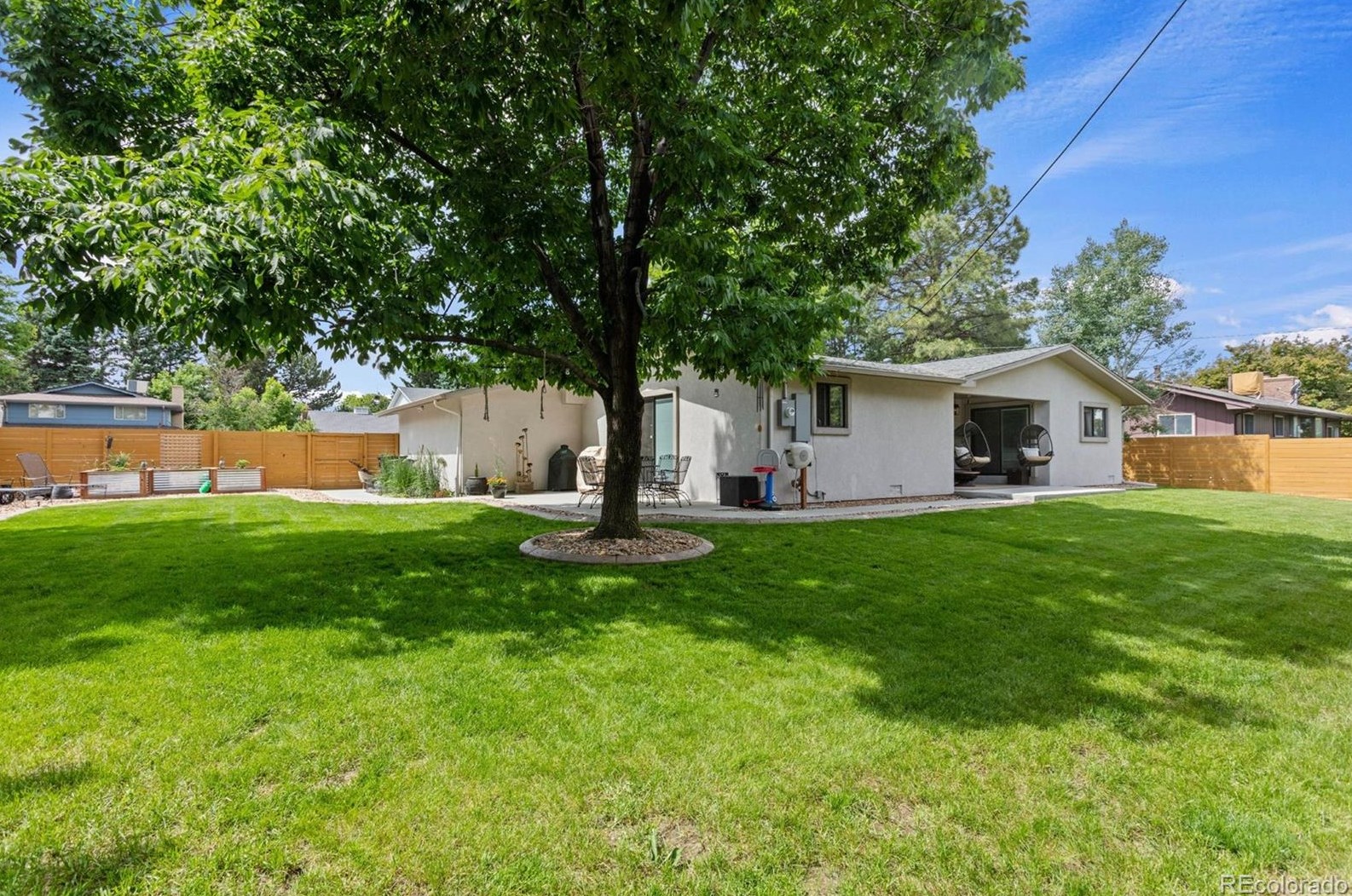 8255 71st Ave, Arvada CO  80004-1834 exterior