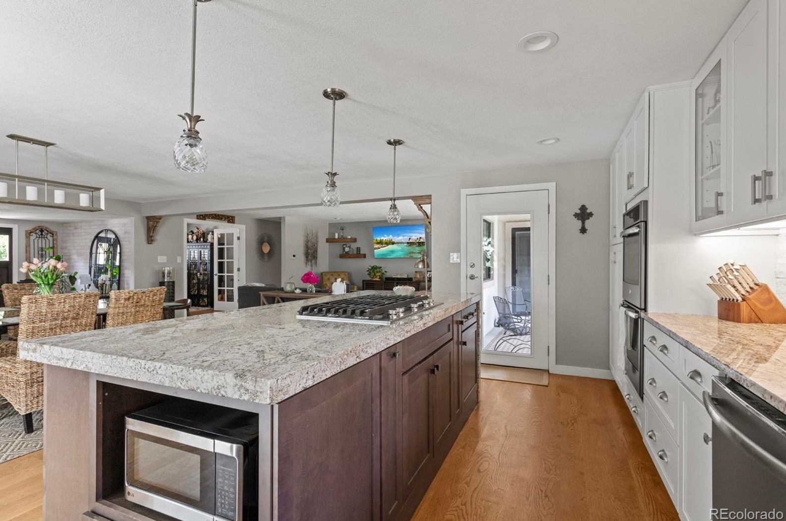 8255 71st Ave, Arvada CO  80004-1834 exterior