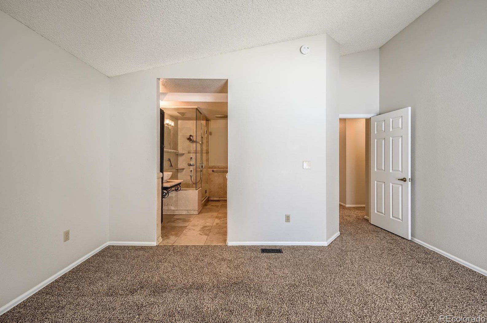 20 Abernathy Ct, Littleton CO  80130-3910 exterior