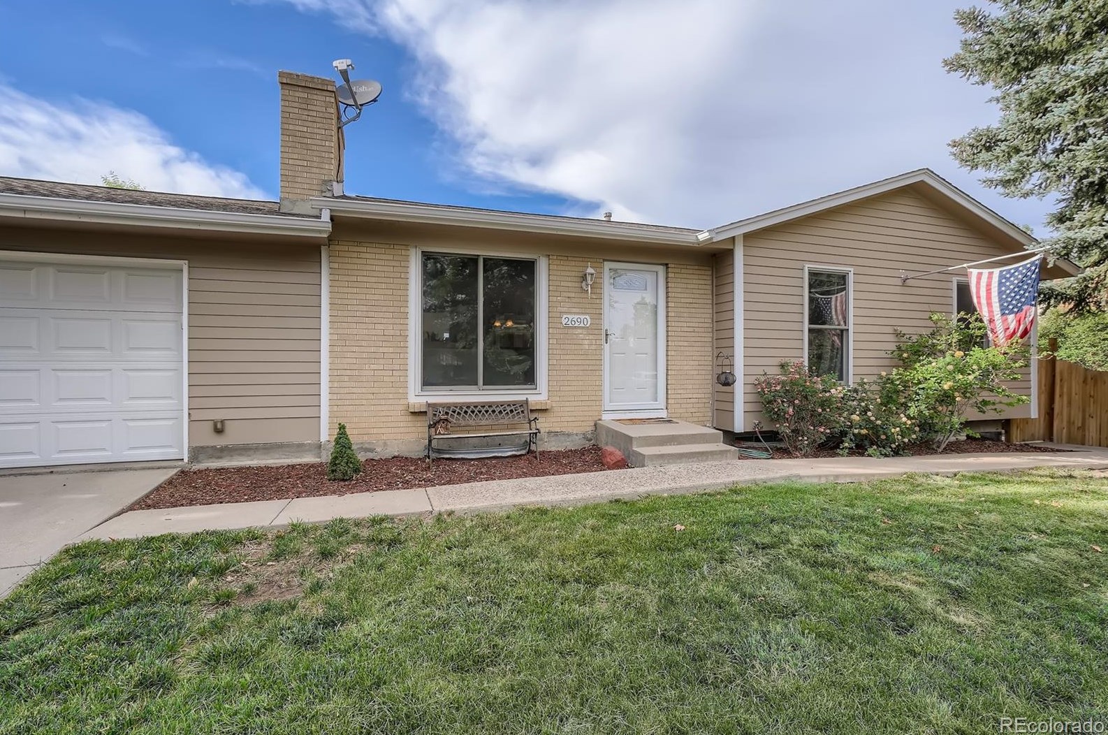 2690 Memphis Way, Denver, CO 80013-1447