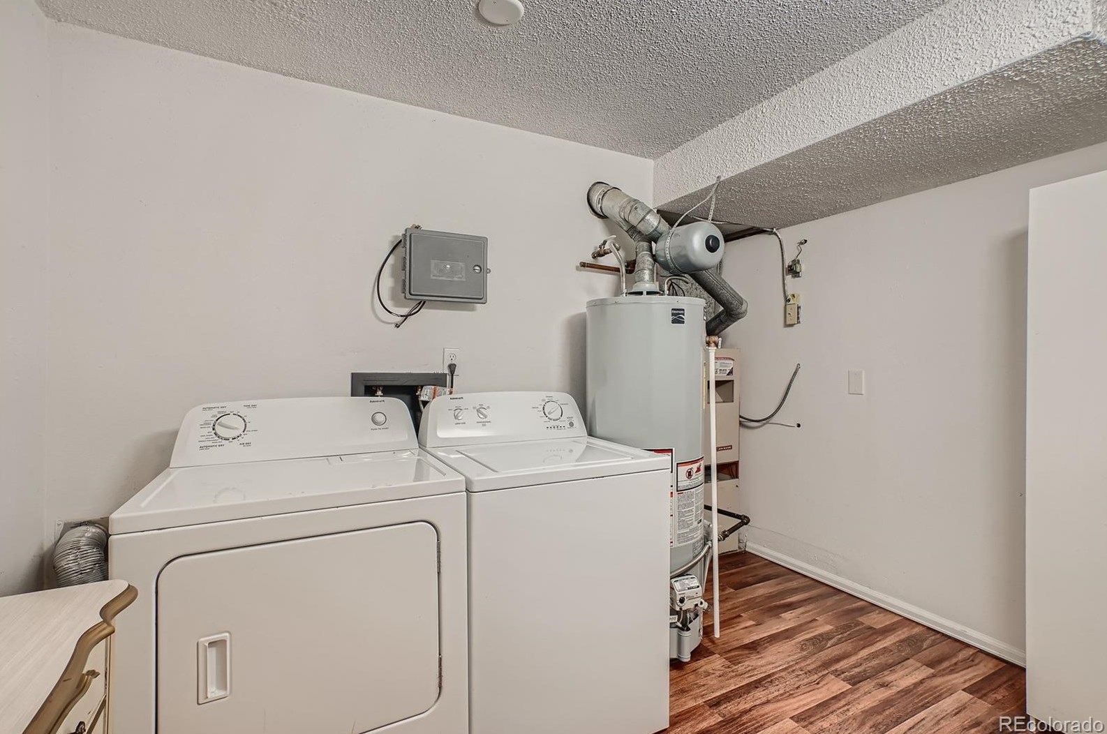 2690 Memphis Way, Denver CO 80017-2087 exterior