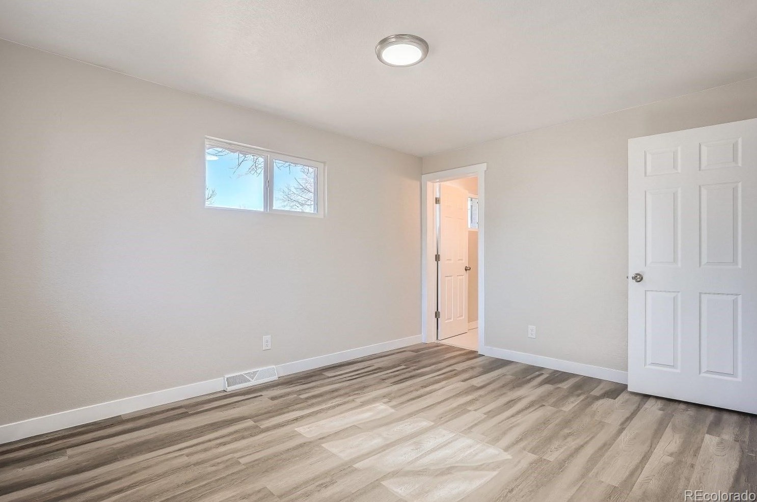 5992 Adams Dr, Littleton CO  80121-3004 exterior