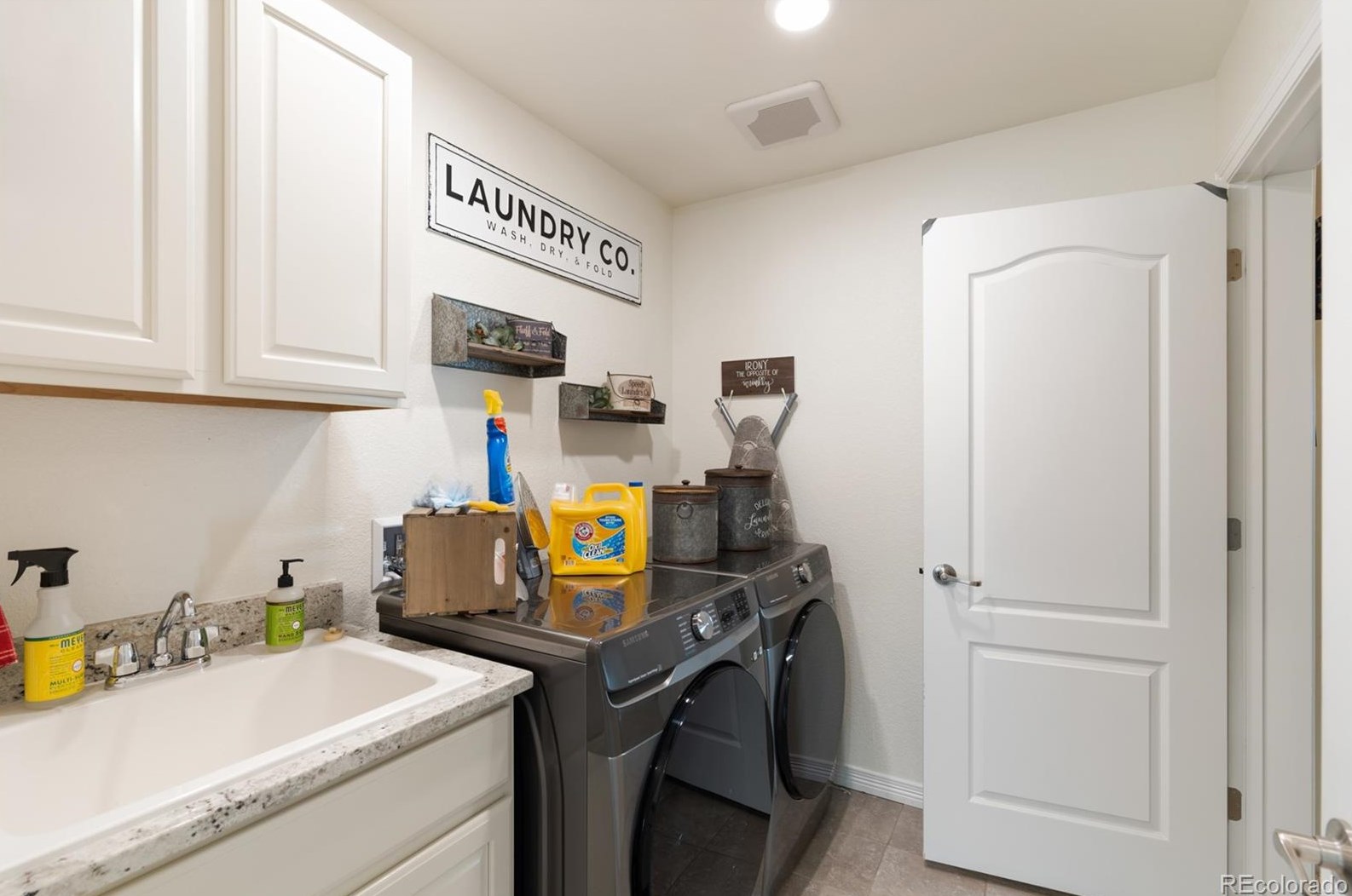 18690 84th Dr, Arvada CO  80007 exterior