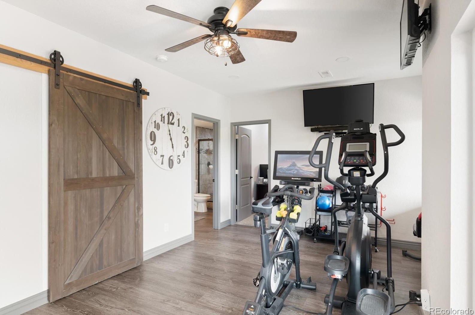 18690 84th Dr, Arvada CO  80007 exterior