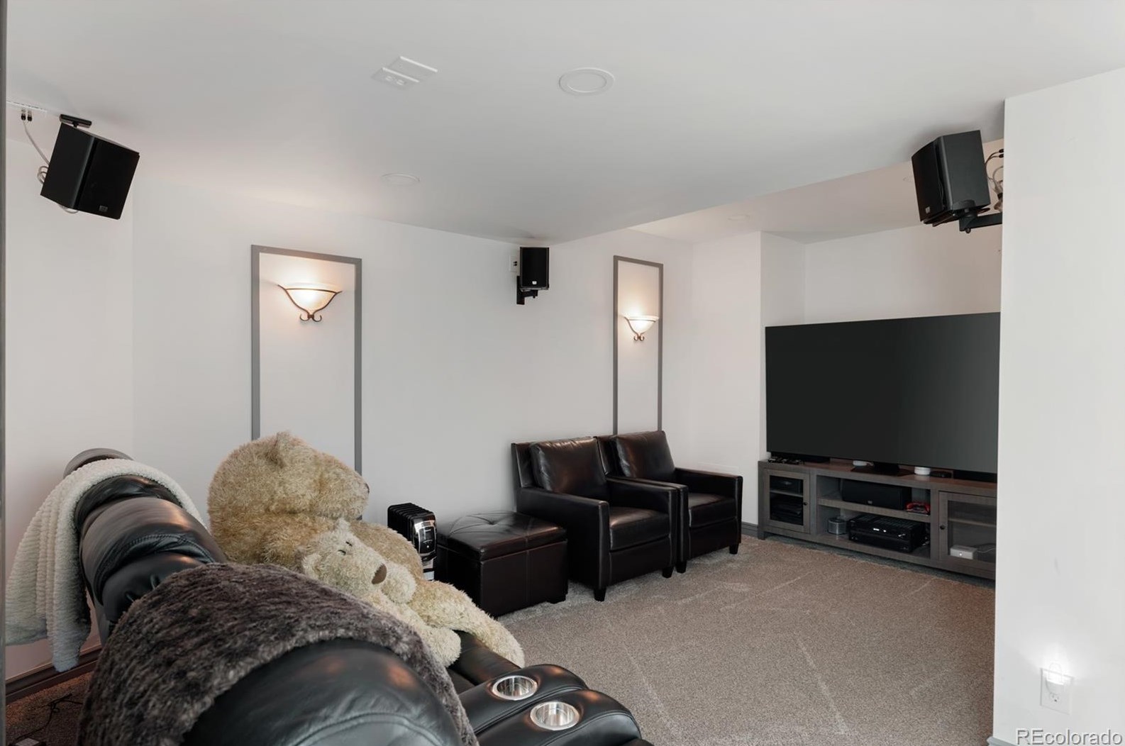 18690 84th Dr, Arvada CO  80007 exterior