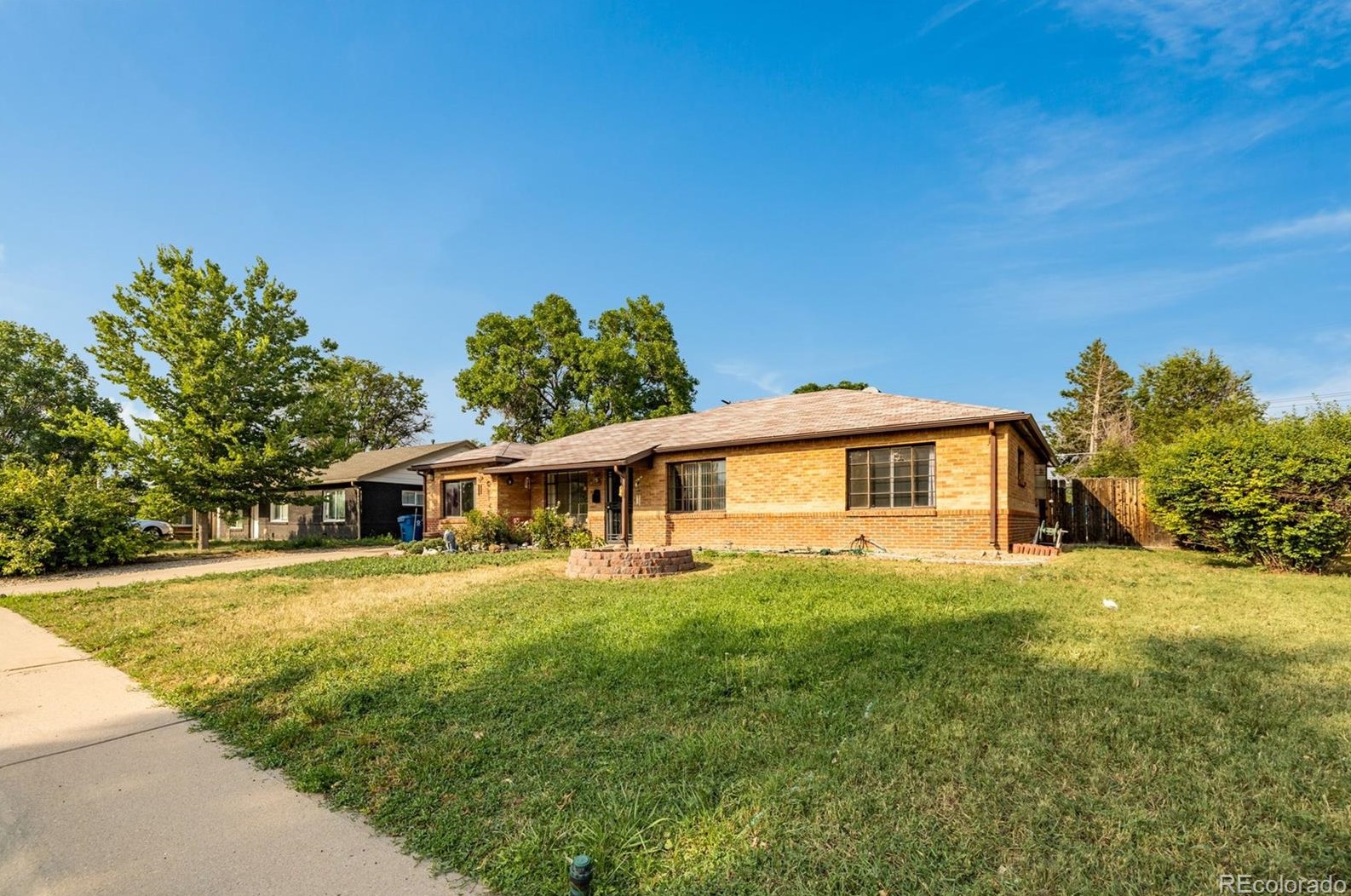 780 Revere St, Denver, CO 80011-6623