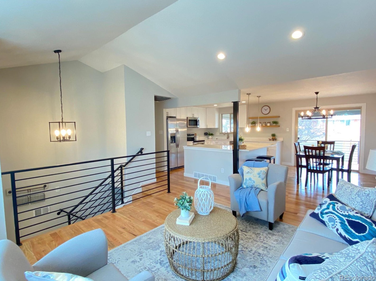 6871 Saulsbury St, Arvada CO  80003-3549 exterior