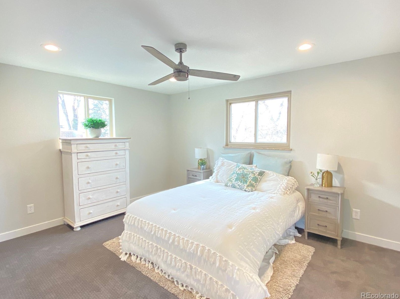6871 Saulsbury St, Arvada CO  80003-3549 exterior