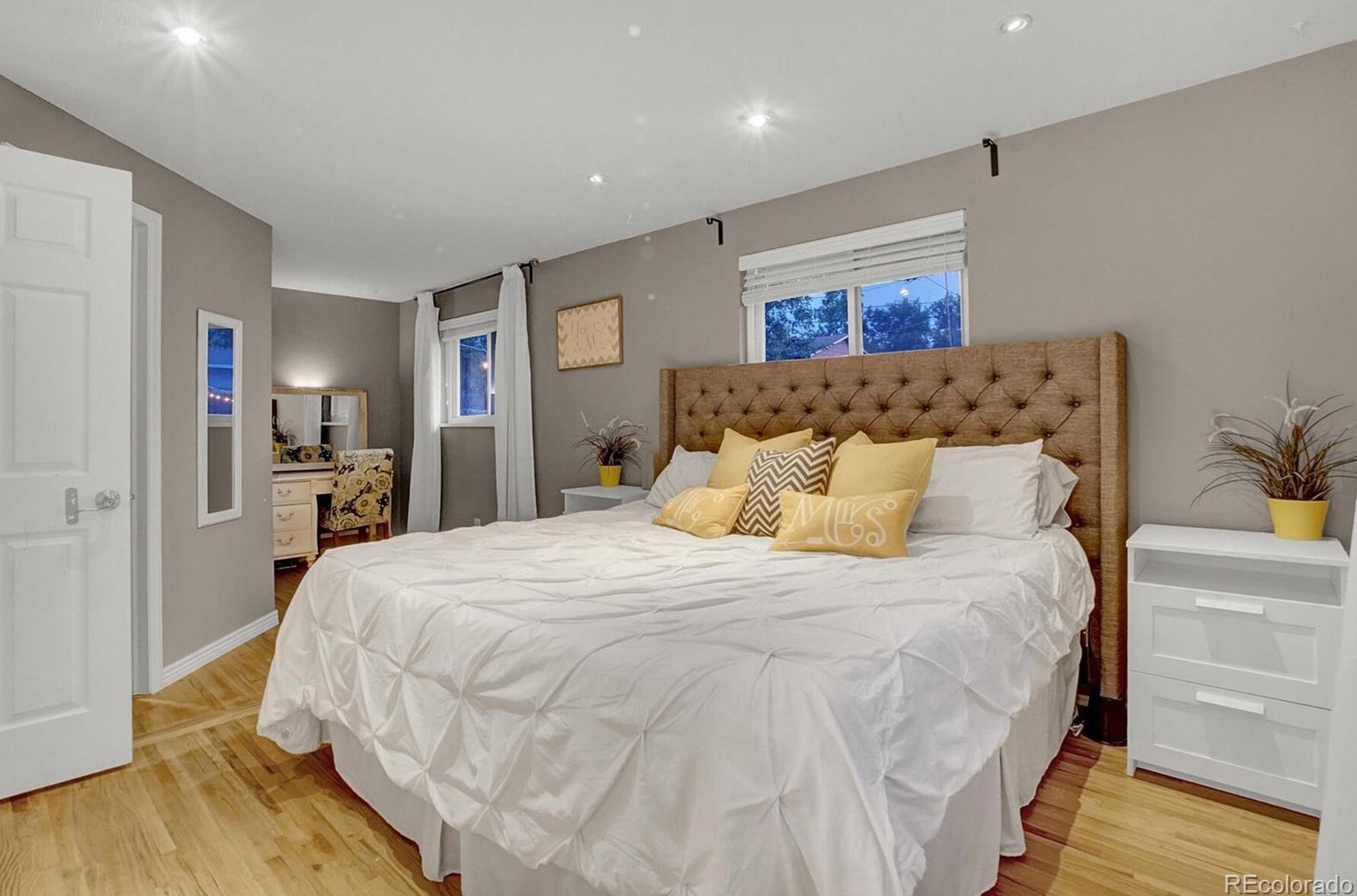 1871 Pierce St, Denver CO 80232-7125 exterior