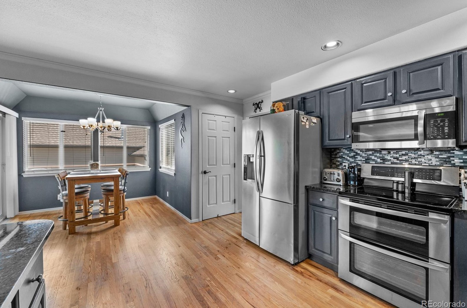 7687 Brk Dr, Littleton CO 80128-6113 exterior