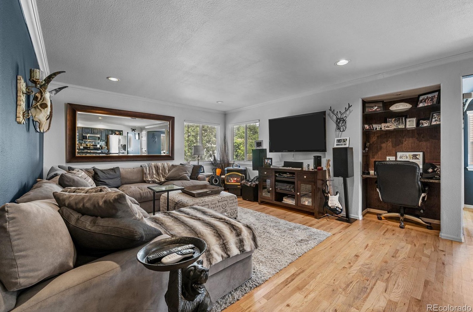 7687 Brk Dr, Littleton CO 80128-6113 exterior