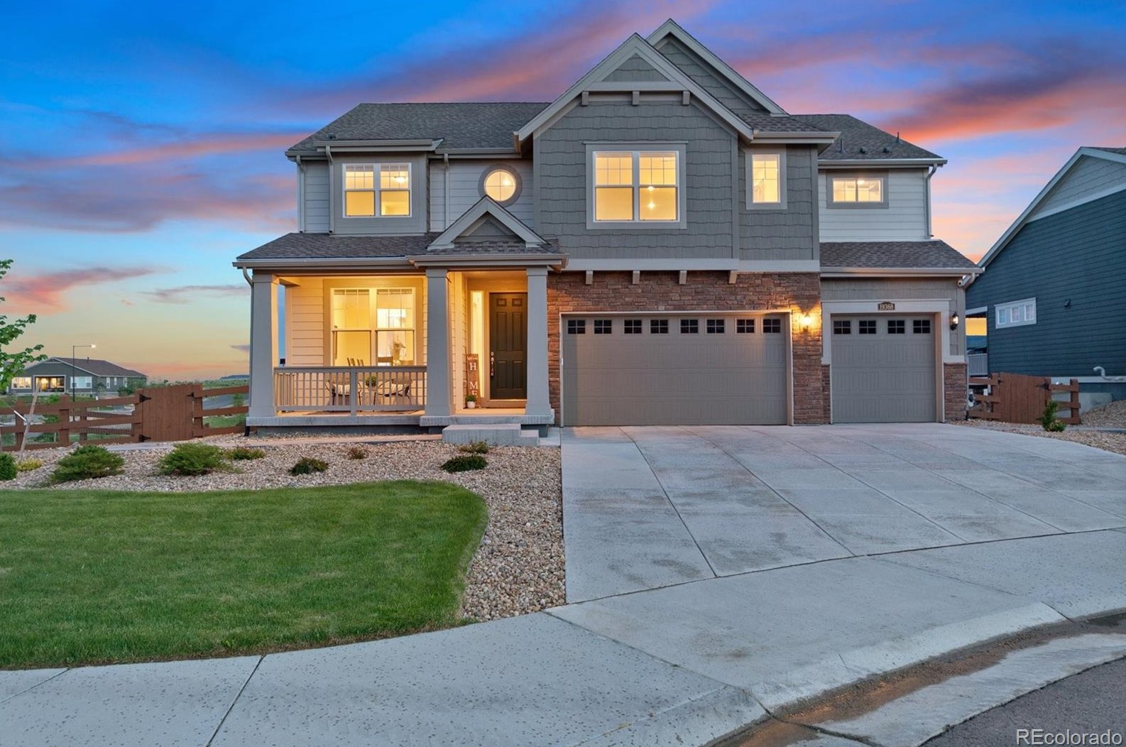 19368 95th Ave, Arvada, CO 80007