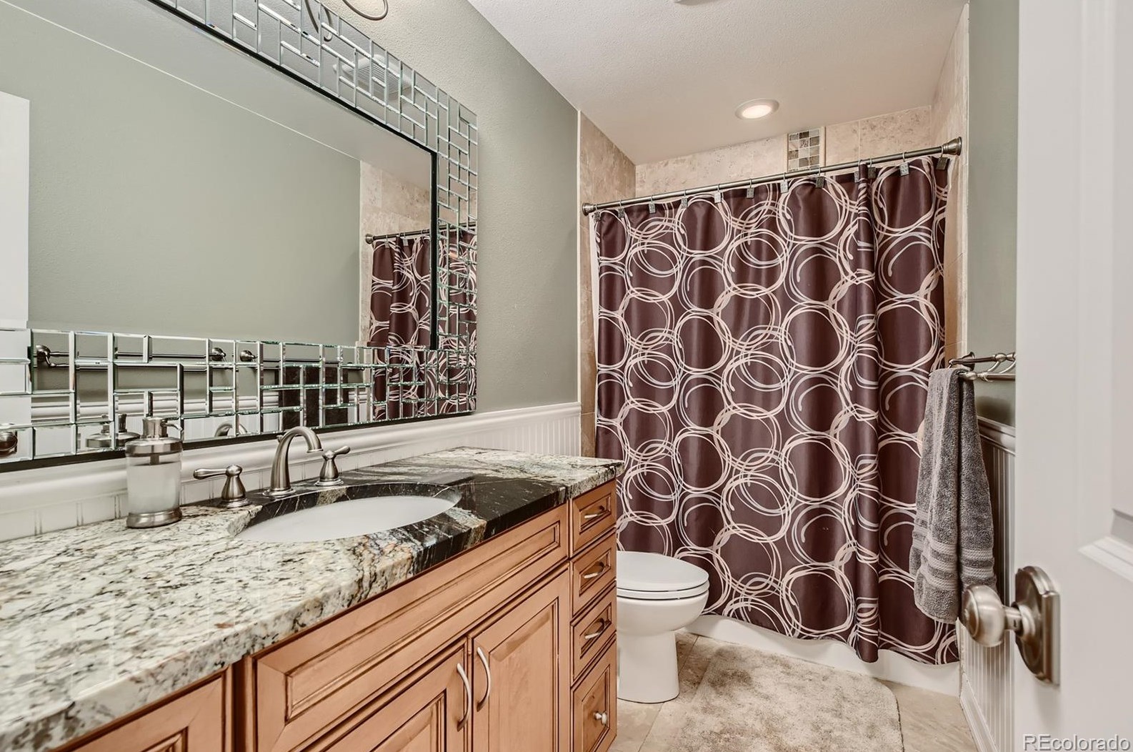 533 Sage Cir, Littleton CO 80126-2118 exterior