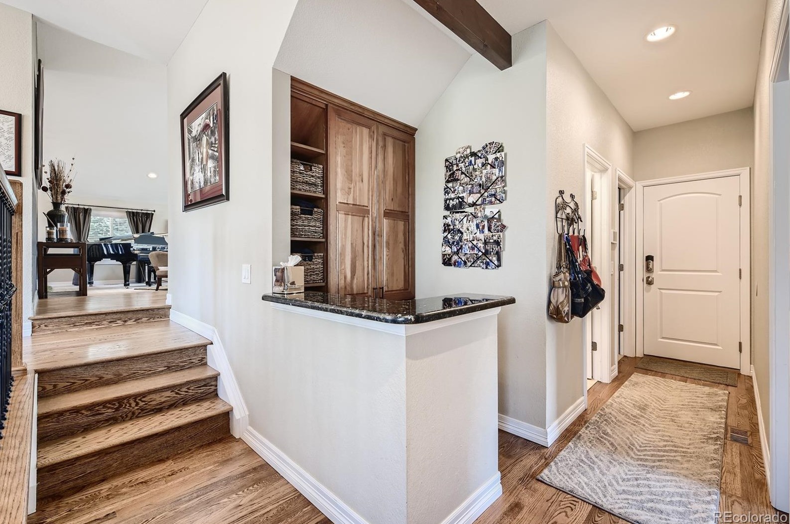 533 Sage Cir, Littleton CO 80126-2118 exterior