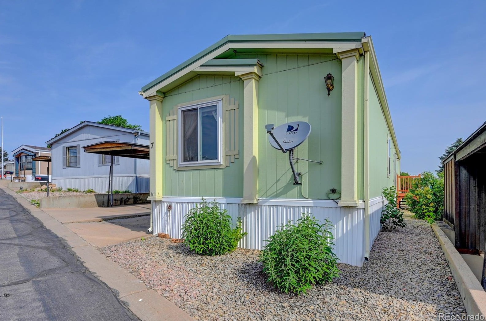 7 Darren St, Castle Rock, CO 80109-1507